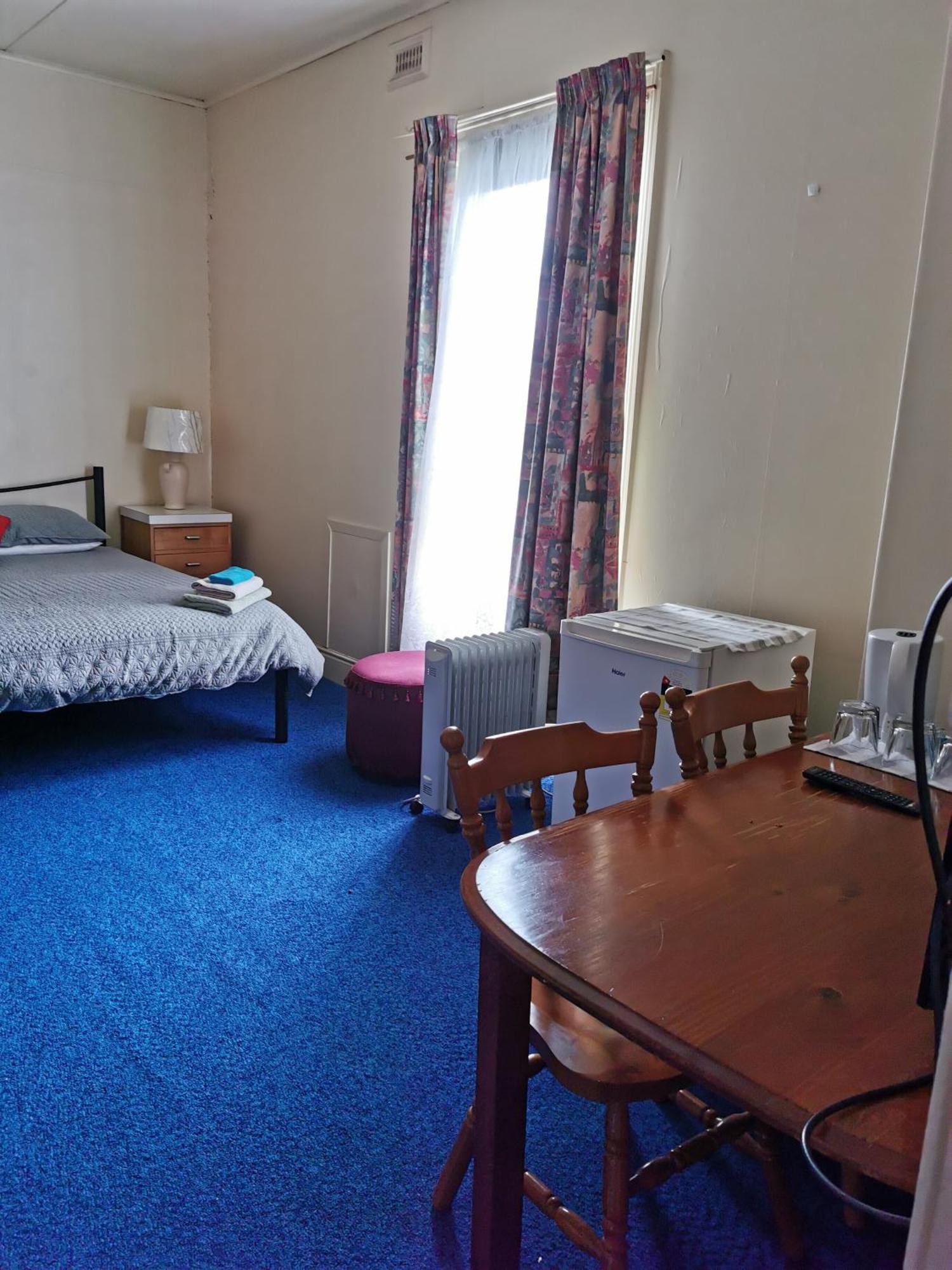 Railton Hotel - Heritage Pub Accommodation Oda fotoğraf